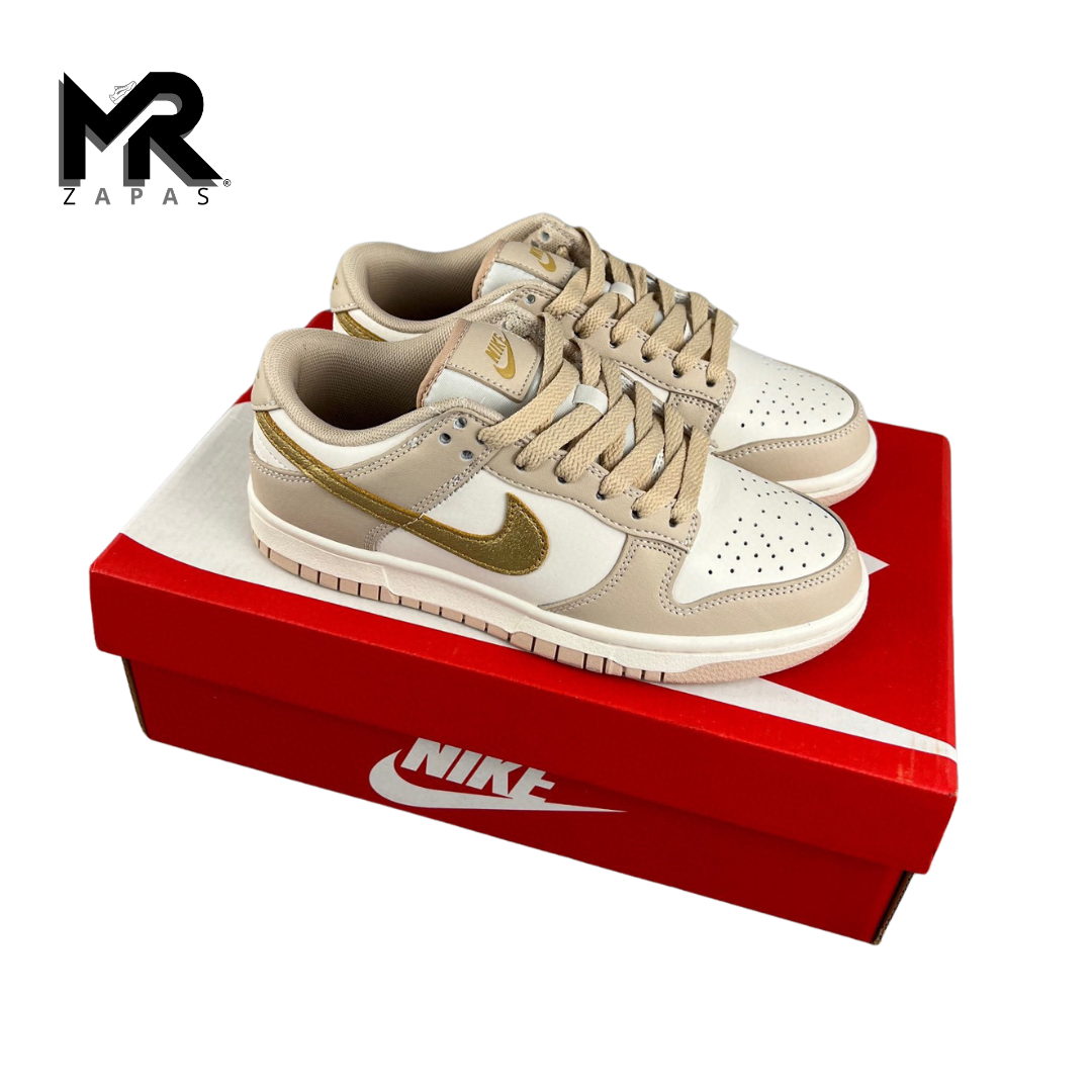 N**K DUN**K LOW PHANTOM METALLIC GOLD