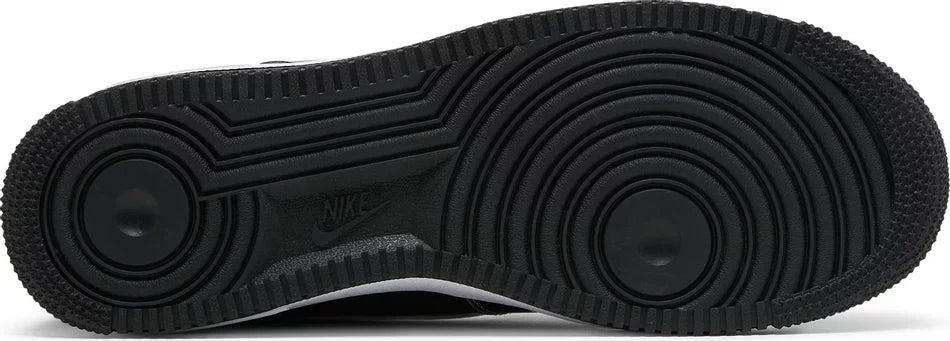 Air Force 1 ‘First Use – Black White’