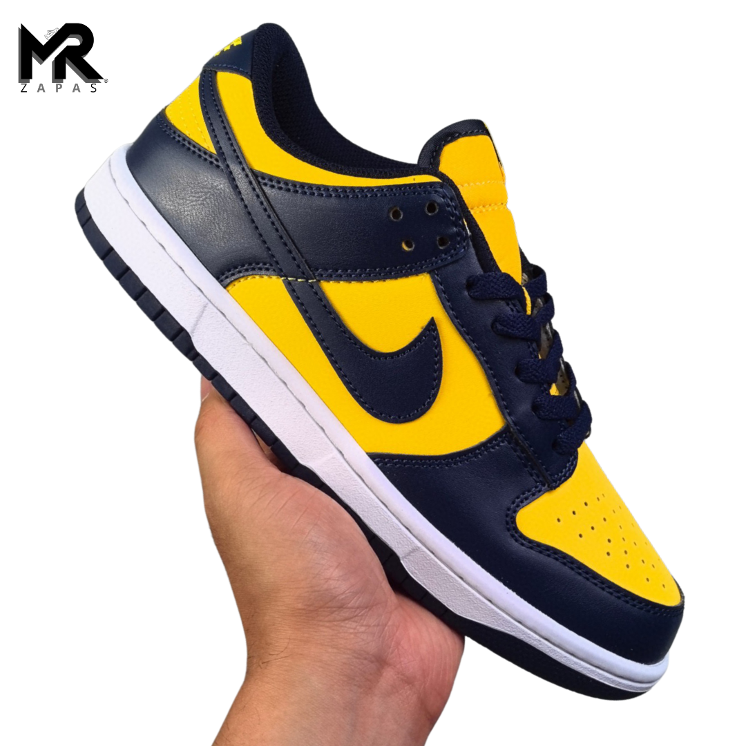 Dunk SB Low  - Zoom - Amarilla/A