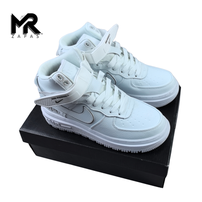 N**K AIR FORCE 1 GORE-TEX