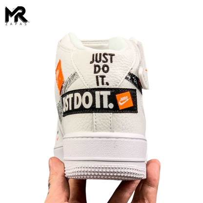 AIR FORCE 1 LOW - "JUST DO IT" (WHITE/ORANGE)