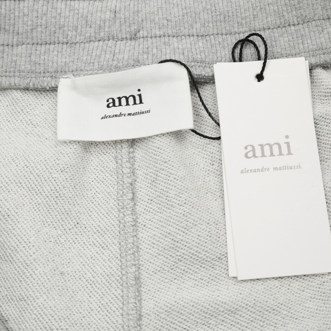 Pantalones cortos AMI