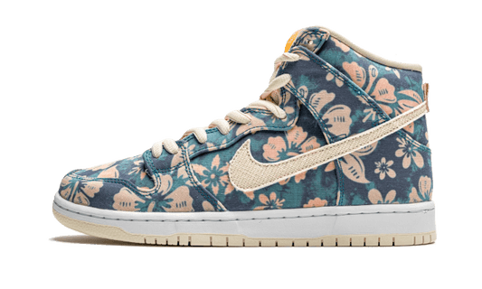 N**K SB Dunk High Hawaii